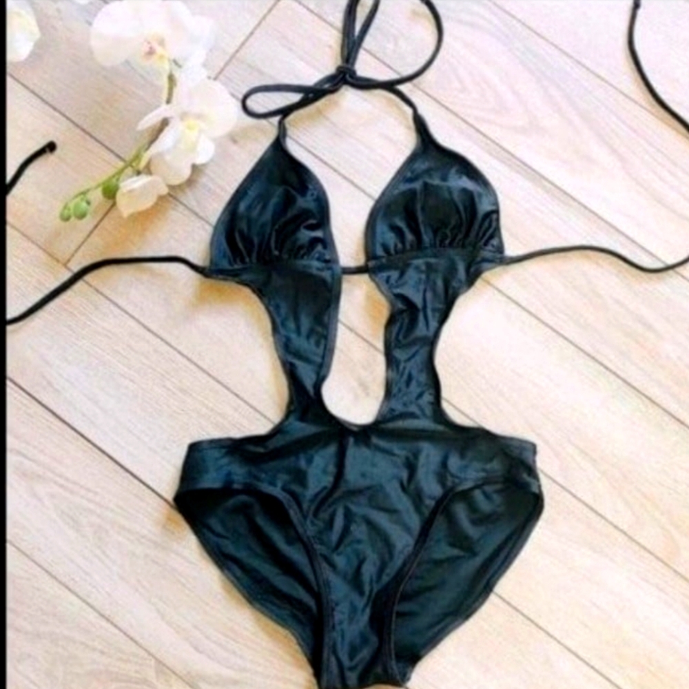 ♥︎Monokini♥︎ - Picture 2 of 8